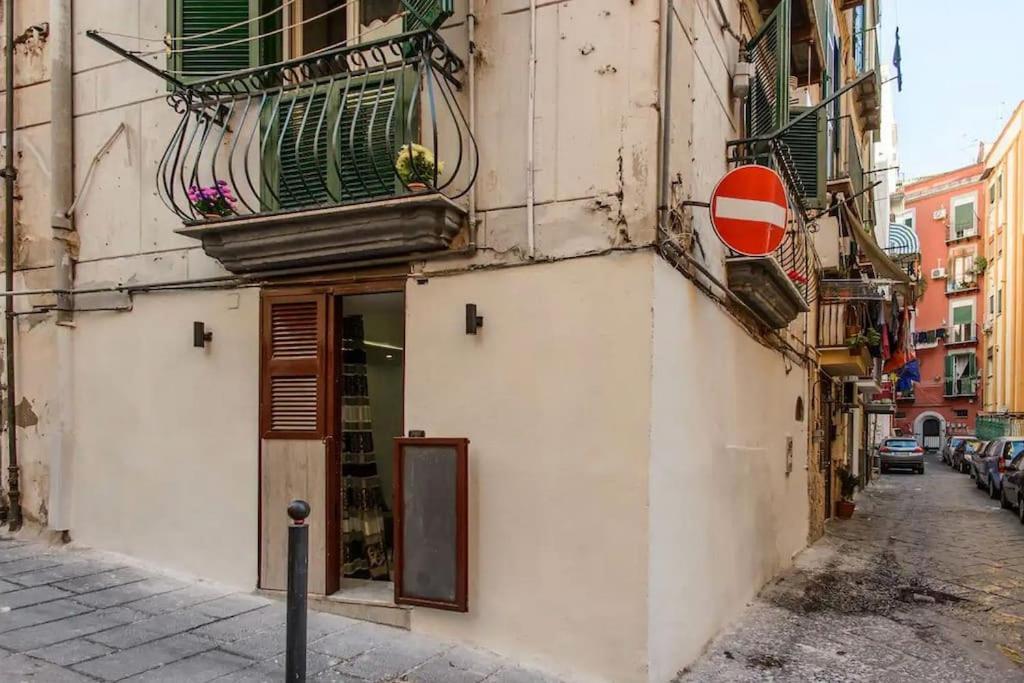 Maclahouse Napoli Centrale Appartement Buitenkant foto